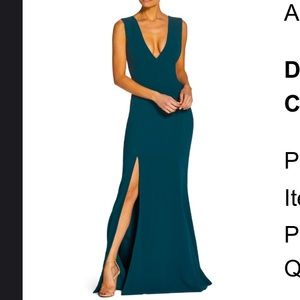 Dress the Population Sandra Plunge Crepe Trumpet Gown